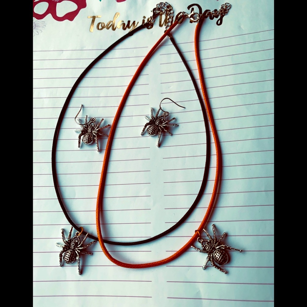 2 for $13 Spider Necklaces (2), 1 Pair of Earrings 🕷 🕷